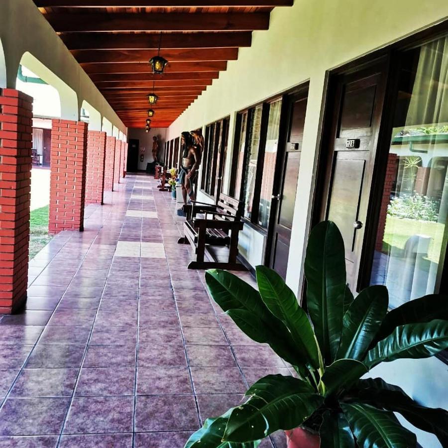 Hotel Wagelia Turrialba Exteriör bild